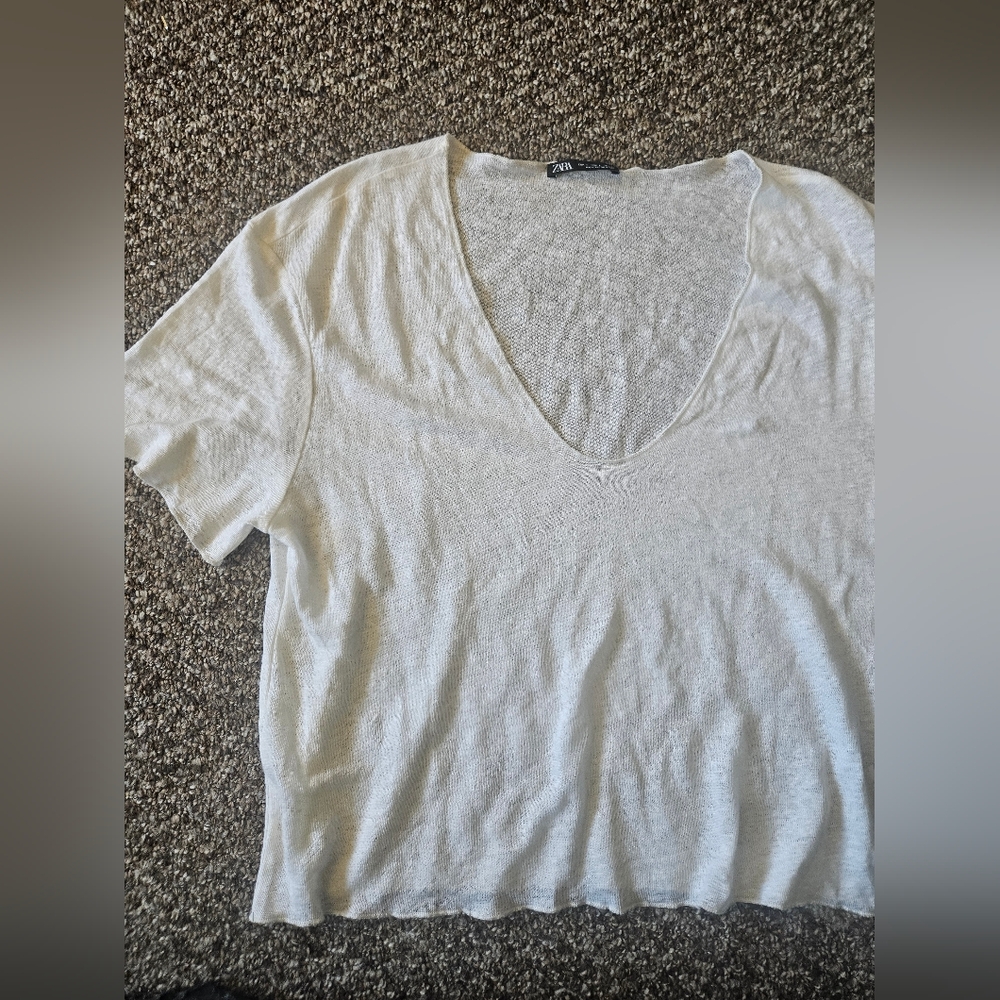 Zara Linen V Neck T Shirt Large